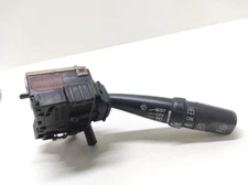 Toyota Avensis Verso M2 Wiper Handle 173654 2.0 Diesel 85kw 2002 32810739