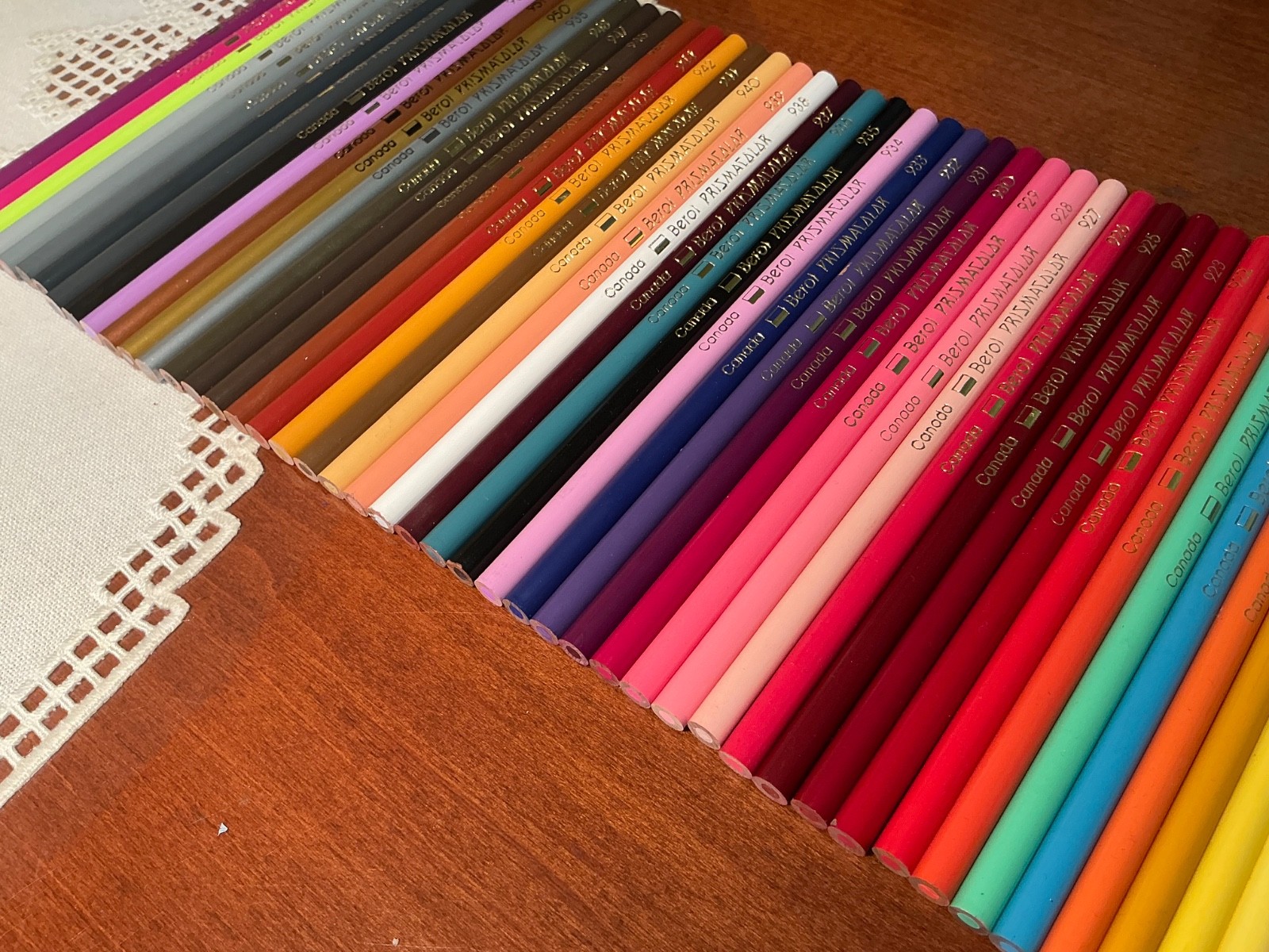 VINTAGE Canada Prismacolor BEROL 60th anniversary no 960 Velvet Box RARE - NEW