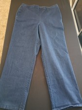Alfred Dunner Women's Blue Denim Jeans with Elastic Waist Size 16