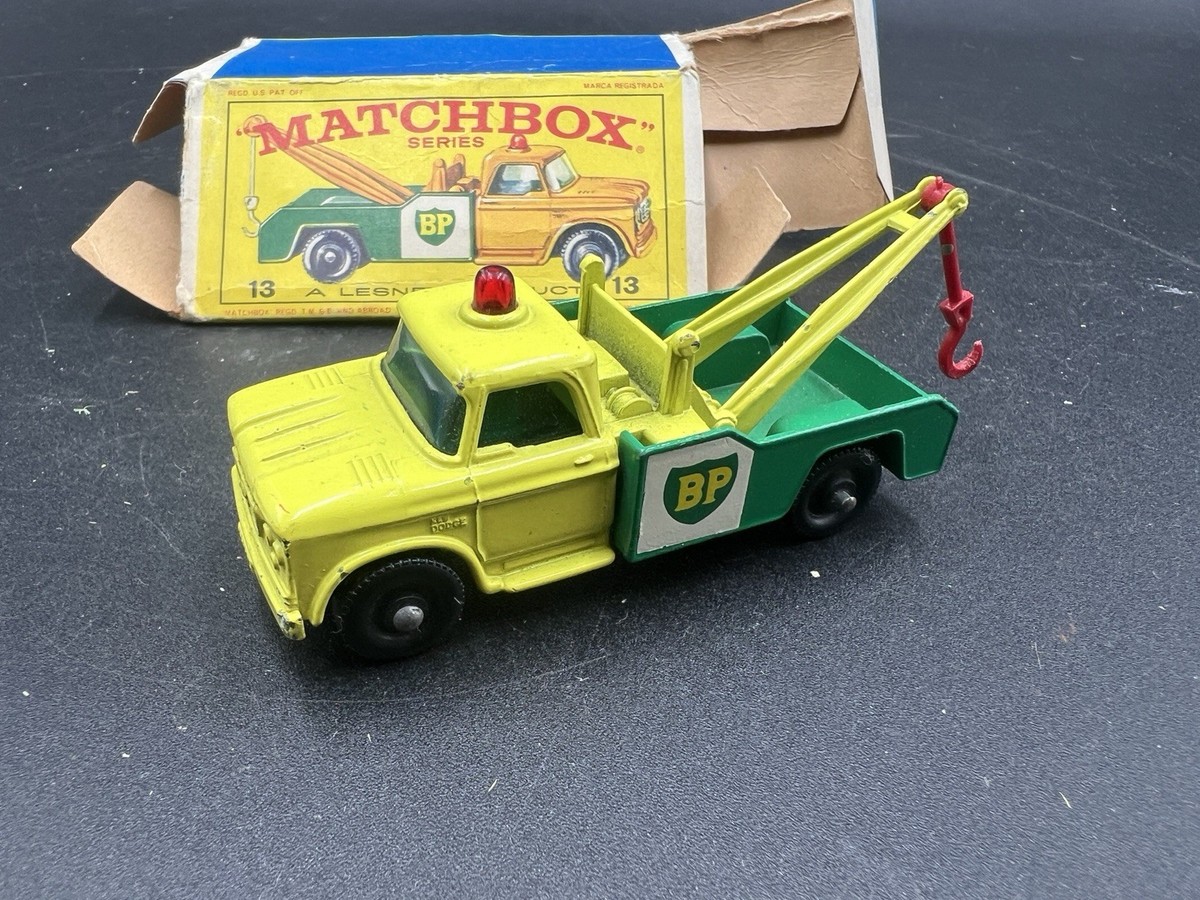 Matchbox Dodge Wreck Truck Yellow/ Green No 13 Lesney England w