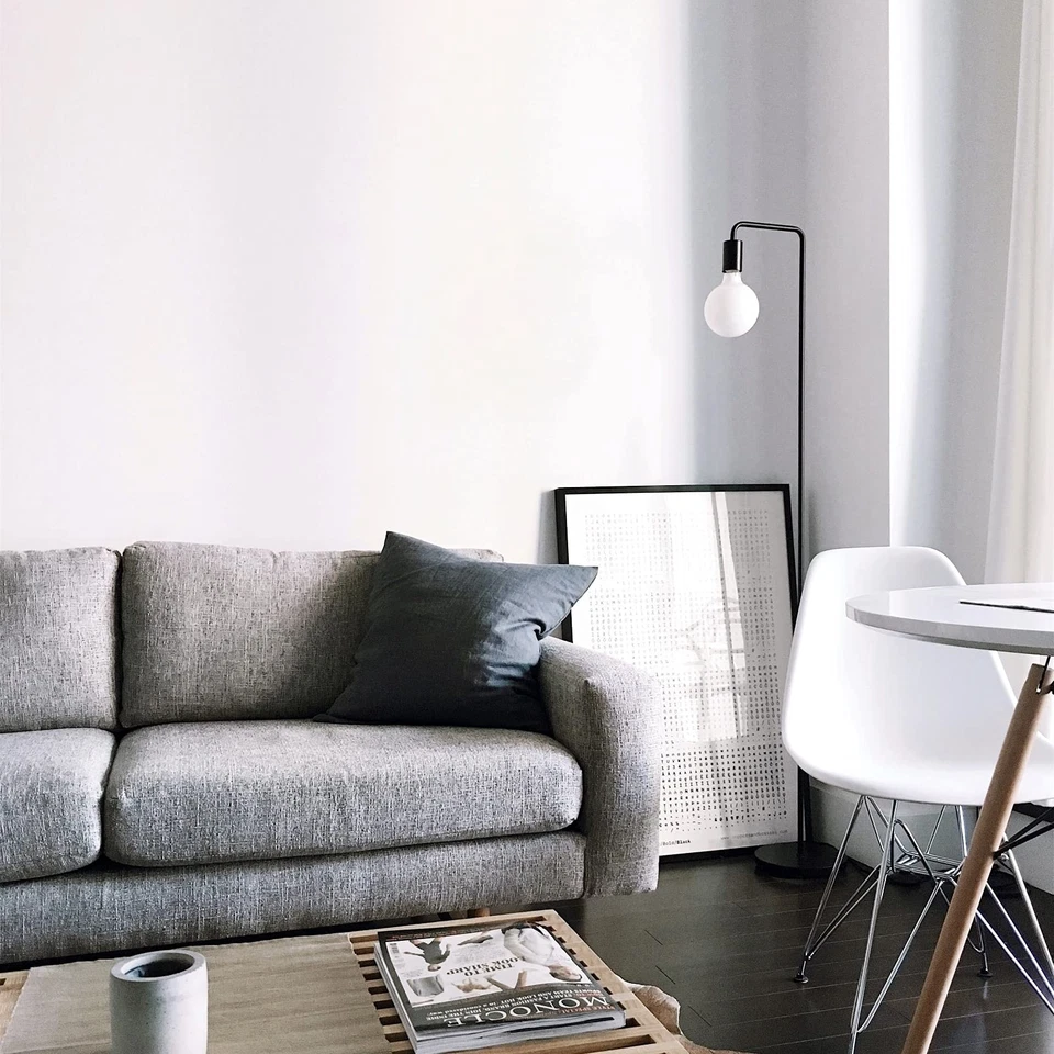 LED Light Bulb G25/G80 Dimmable Flick-Free Matt Porcelain White 120V 6W 2700K... - Image 3 of 4