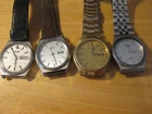 LOT OF 4 SEIKO SQ QUARTZ 1970'S VINTAGE MENS WATCHES NOT WORKING GOOD PROJECT