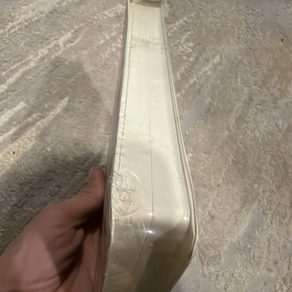 Small Soldiers 1998 VHS Clamshell Edition New Sealed Great Shape - Image 4 of 4