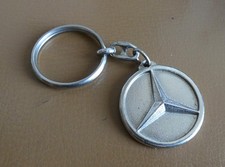 Ancien porte clé métal Automobiles Mercedes Benz garage Lyon. concession.