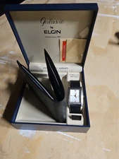 Vintage Men’s Galaxie By Elgin Quartz Wrist Watch With Box And Wallet Needs Bat