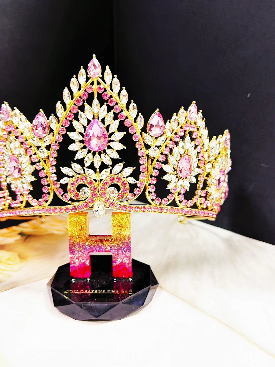 がく様 Victorian Gold Jewelry, Princess Crown, Goddess Jewelry, Pink
