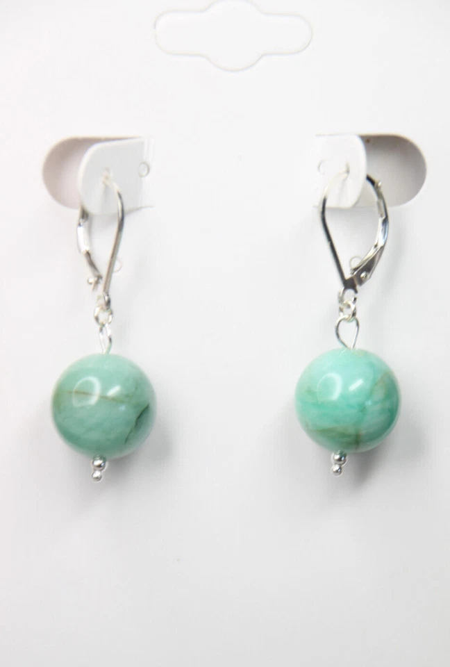 Pendientes con cierre de palanca de plata de ley 925 con piedras preciosas de bola verde esmeralda de 12 mm 1 1/2" Foto 3 de 4