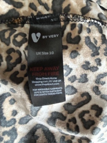 woman’s leopard print dress size 10 - off the shoulder, belted Strappy Bare Arms - Picture 7 of 7