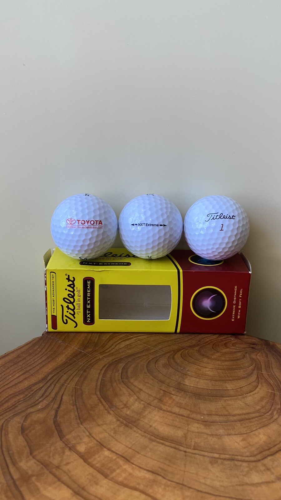 Titleist NXT EXTREME Golf Balls 3 Pack Extreme Distance NEW