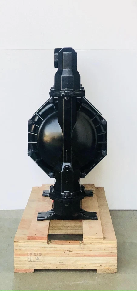 Ingersoll Rand Aro PD30A-BAP-AAA-C Air Operated Double Diaphragm Pump 3" Alum. - Image 2 of 4