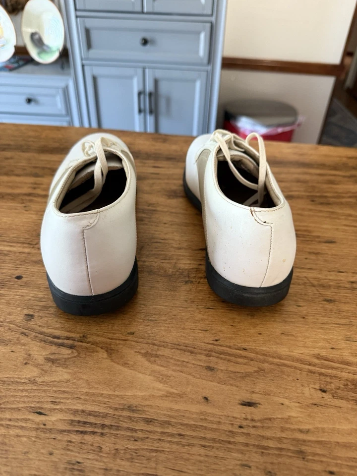 Zapatos de golf Nike para mujer nunca usados talla 8,5 Foto 3 de 4