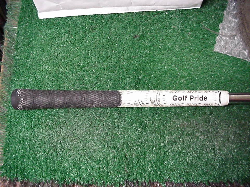 2019 Titleist T200 8 Iron True Temper Amt Tour White X-100 Steel X Flex + 1 Inch - Image 3 of 4