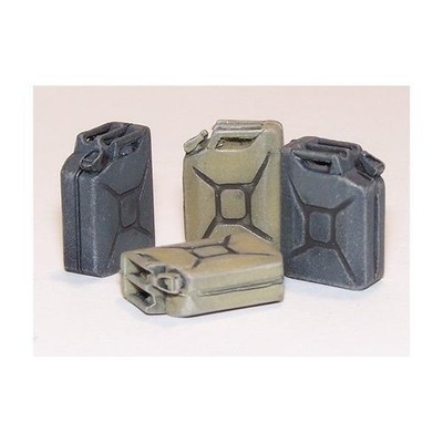PLUS MODELS PLEL050 German Jerrycans