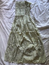Salbeigrünes Sommerkleid aus Baumwolle Gr. X...