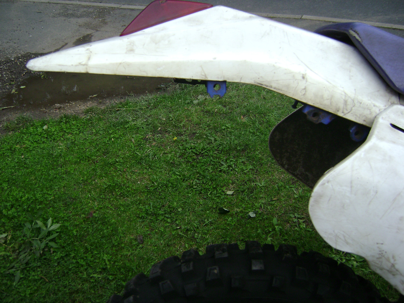 Picture 9 of 12