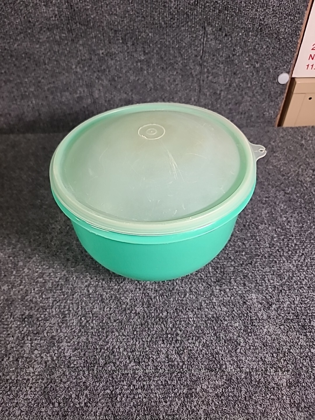 Vintage Tupperware Lettuce Crisper Keeper Jadite Green 1424 w/Dome Lid
