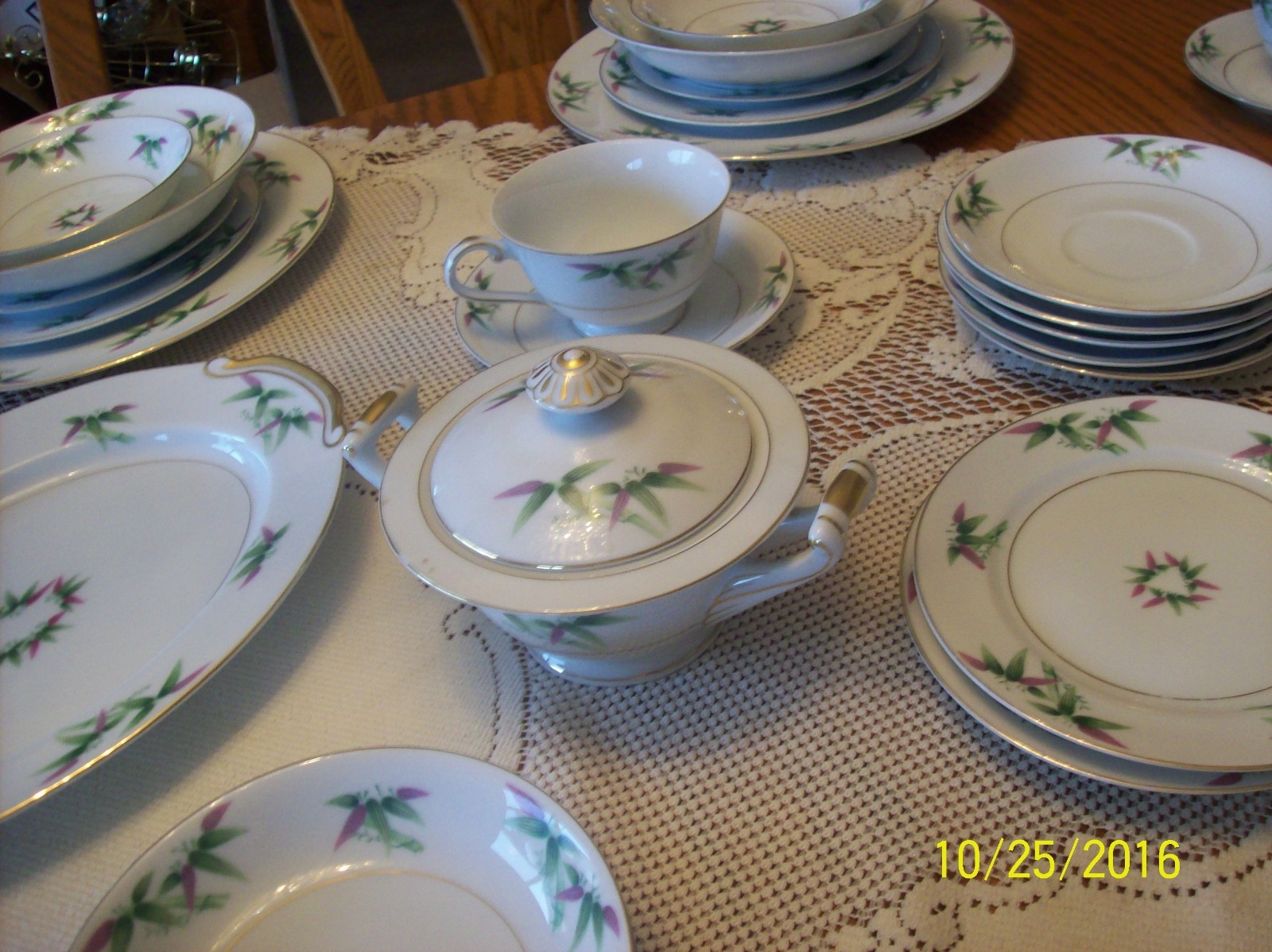 Harmony House Fine China Vintage 68 Piece Grouping  Mandarin Pattern