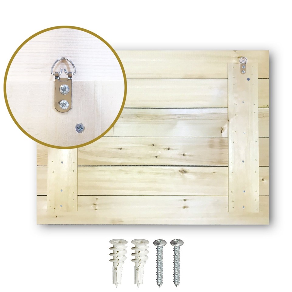 Designart 'Romantic Couple In Love In London' French Country Wood Wall