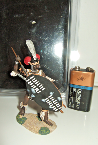 Britains 20112, Zulu War , Zulu Warrior uMbonambi Defends with Spear in 54mm.