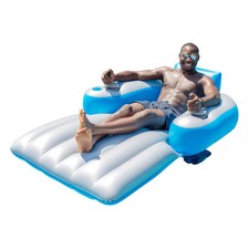 pool float with propeller