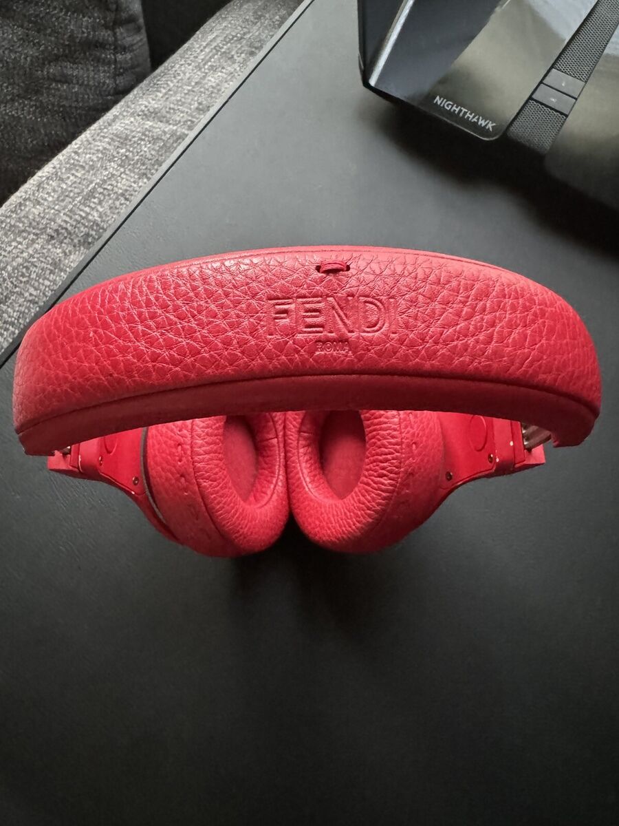 FENDI x Beats By Dr.Dre - Red Beats PRO | eBay FENDI x Beats By Dr.Dre - Red Beats PRO | eBay