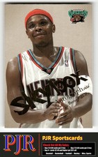 Bonzi Wells 2003-04 SkyBox Autographics #18 Memphis Grizzlies