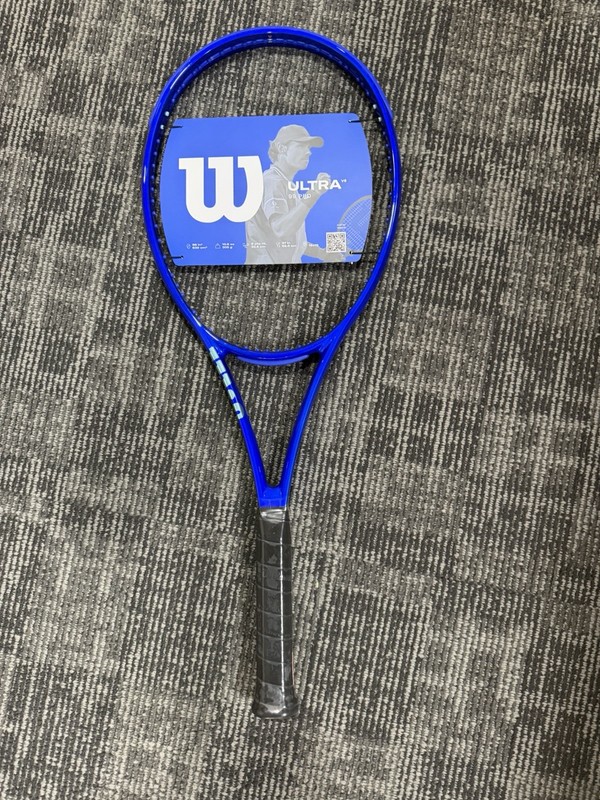 Wilson Ultra 99 Pro V5 Tennis Racquet Racket Grip 4 1/4 Unstrung 10.8 oz.