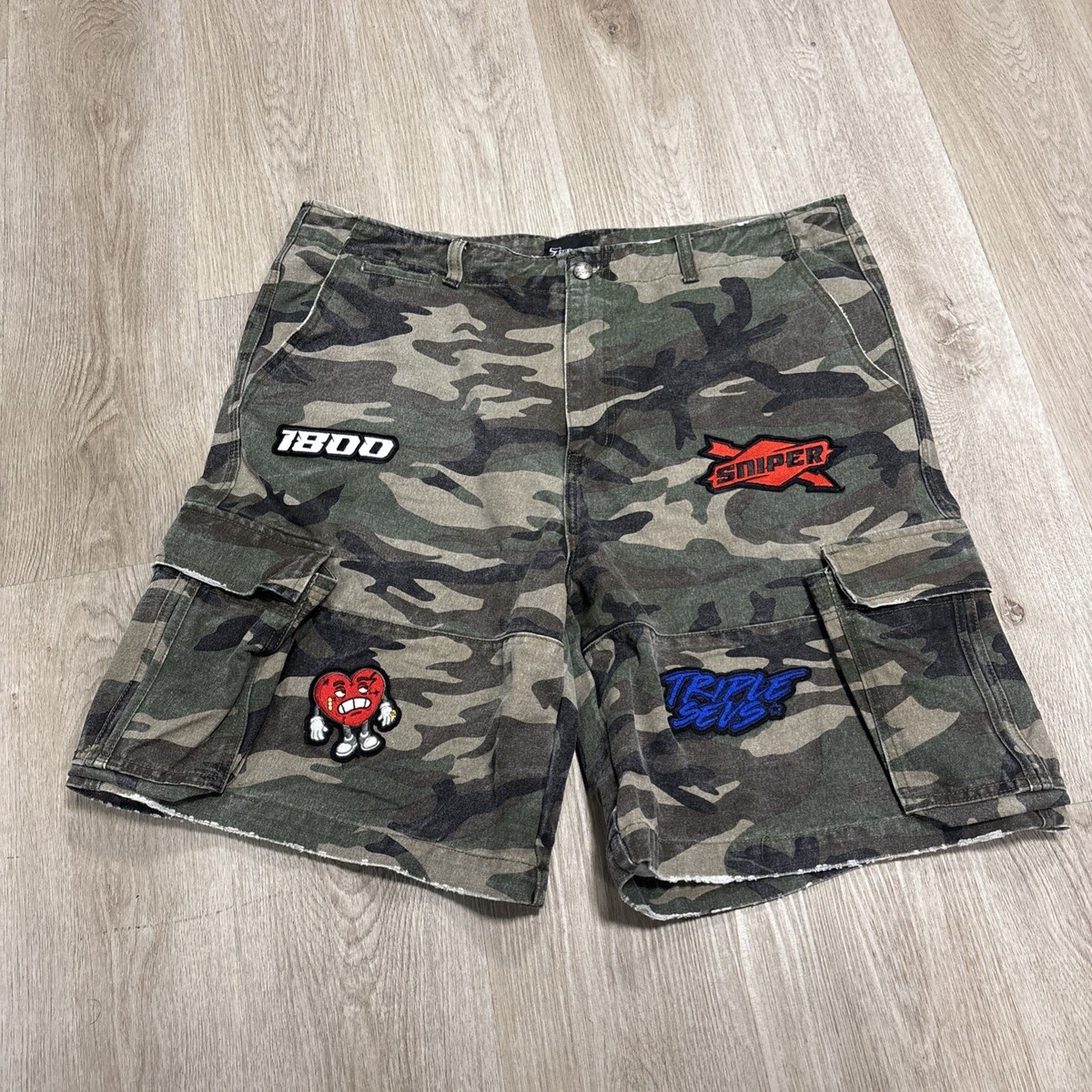 TRIPLE SEVENS X SNIPER GANG CAMO SHORTS SIZE 40 NWOT 100