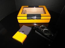 Travel Humidor with hydrometer and humidifier and cutter NIB