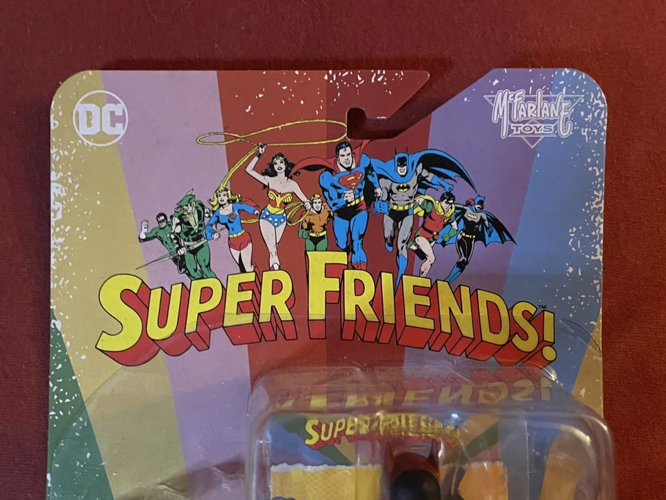 SUPER FRIENDS ROJO BATMAN MCFARLANE EDICIÓN PLATINUM Foto 4 de 4