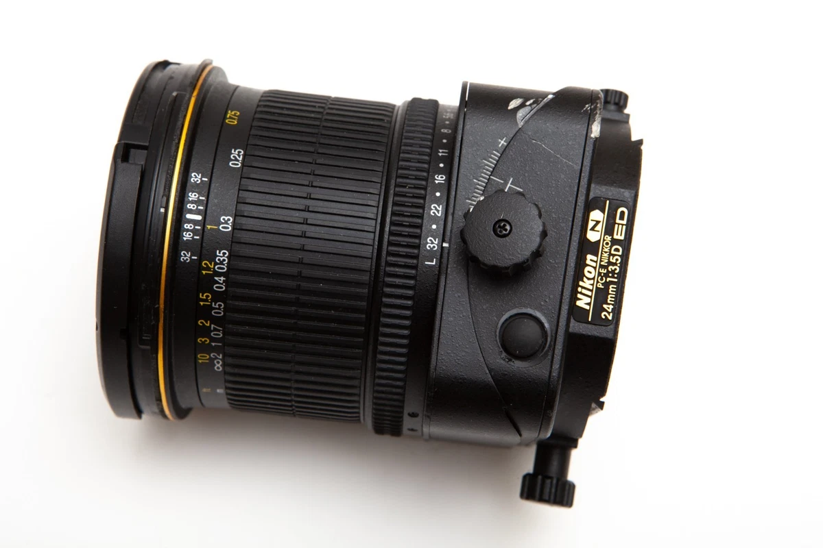 【専用】【美品】PC-E NIKKOR 24mm f/3.5D ED PC-E NIKKOR 24mm f/3.5D ED - 概要 | NIKKORレンズ | ニコン