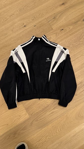 balenciaga herren jacke