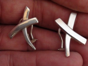 Vintage Earrings TIFFANY & Co PALOMA PICASSO Sterling Silver X KISS GRAFFITI