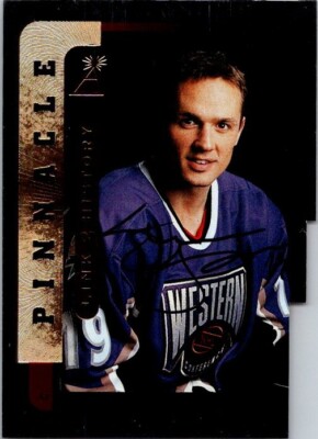 1996-97 Pinnacle Be A Player STEVE YZERMAN FOIL AUTO Detroit Red
