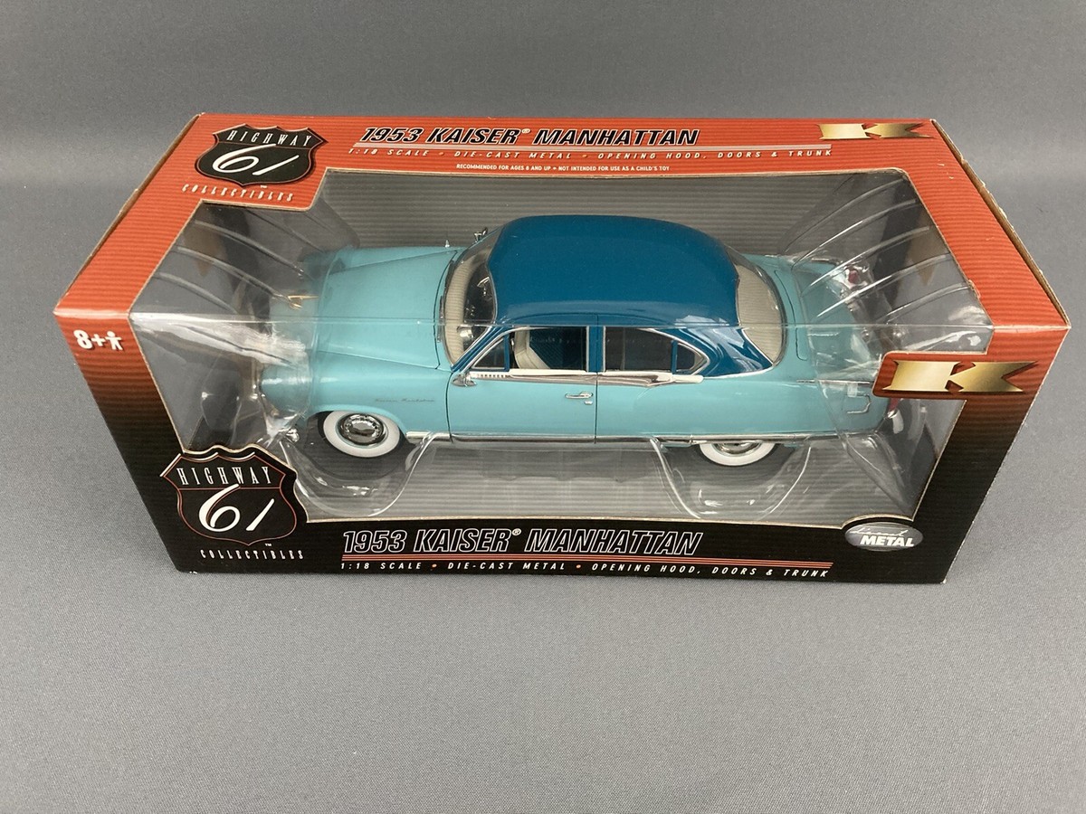 Highway 61 DCP 1953 Kaiser Manhattan 2dr Sedan 1/18 Diecast