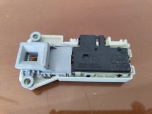 Türschloß Türverriegelung 132734801 Waschmaschine AEG Lavamat L74489WVFL #TE492