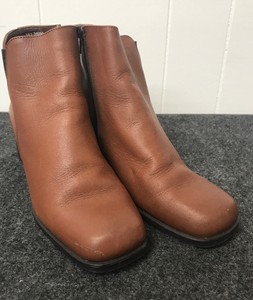 cameron side zipper bootie