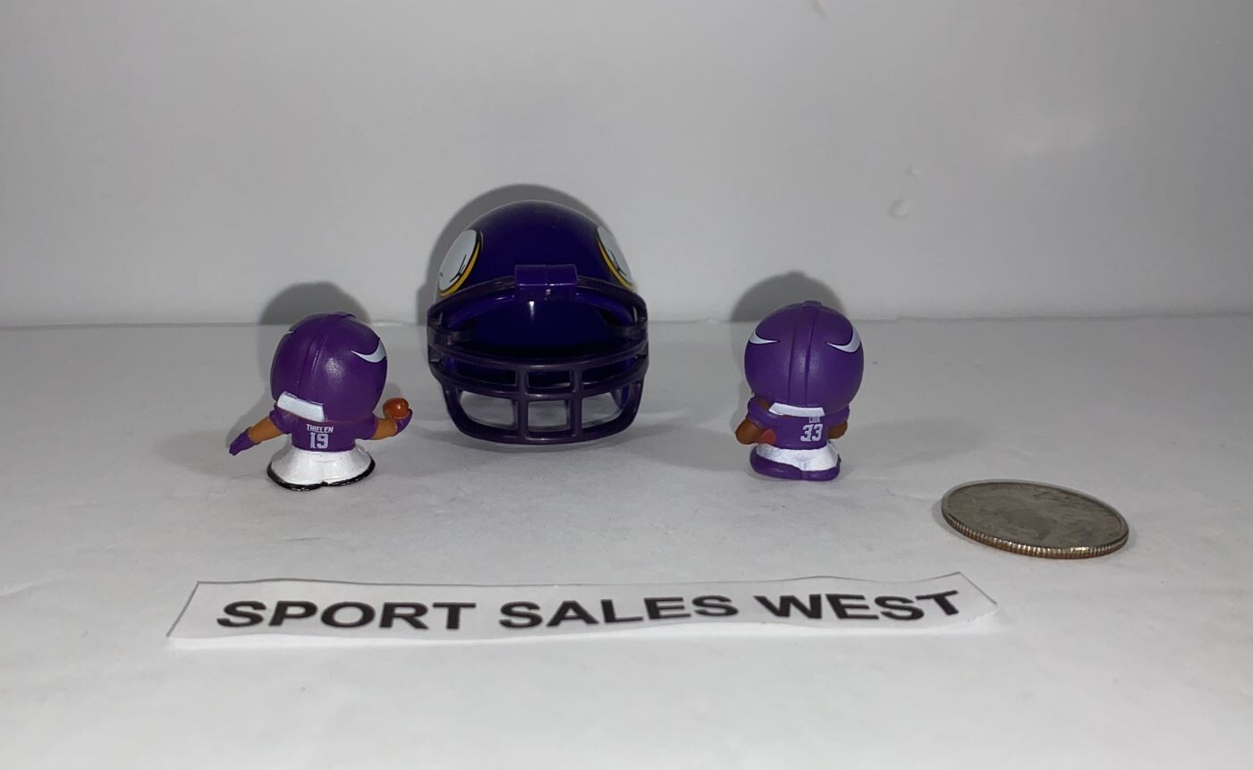 Minnesota Vikings Vintage Teenymates Collectibles Set w/ Riddell Mini Helmet!
