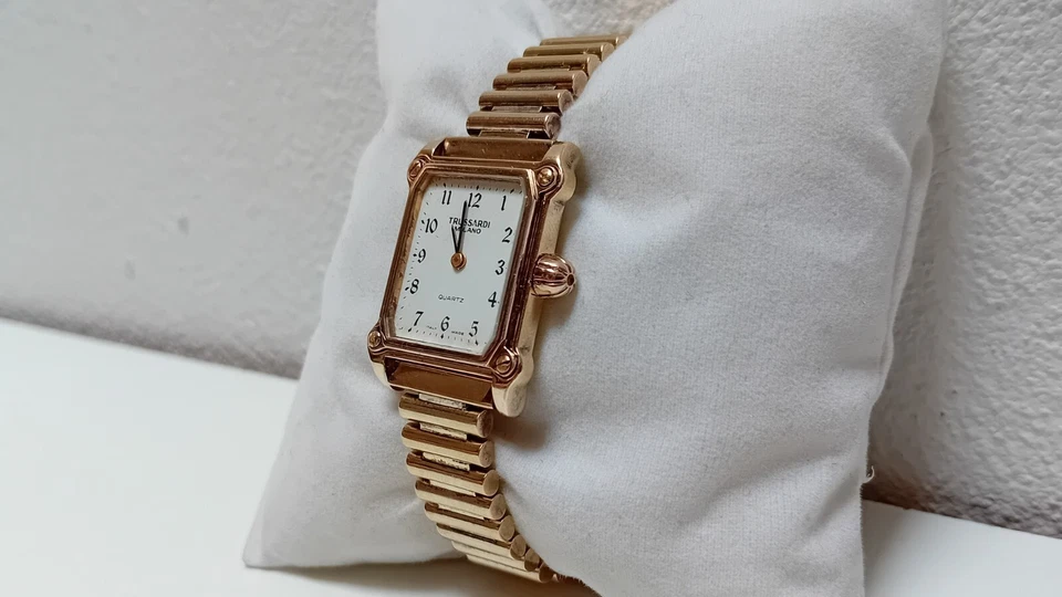 Trussardi Orologio Donna in Argento 925 Placcato Oro Funzionante - Immagine 4 di 4