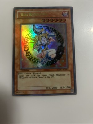 Dark Magician Girl 1st Edition 2017 Yugioh Trading Card