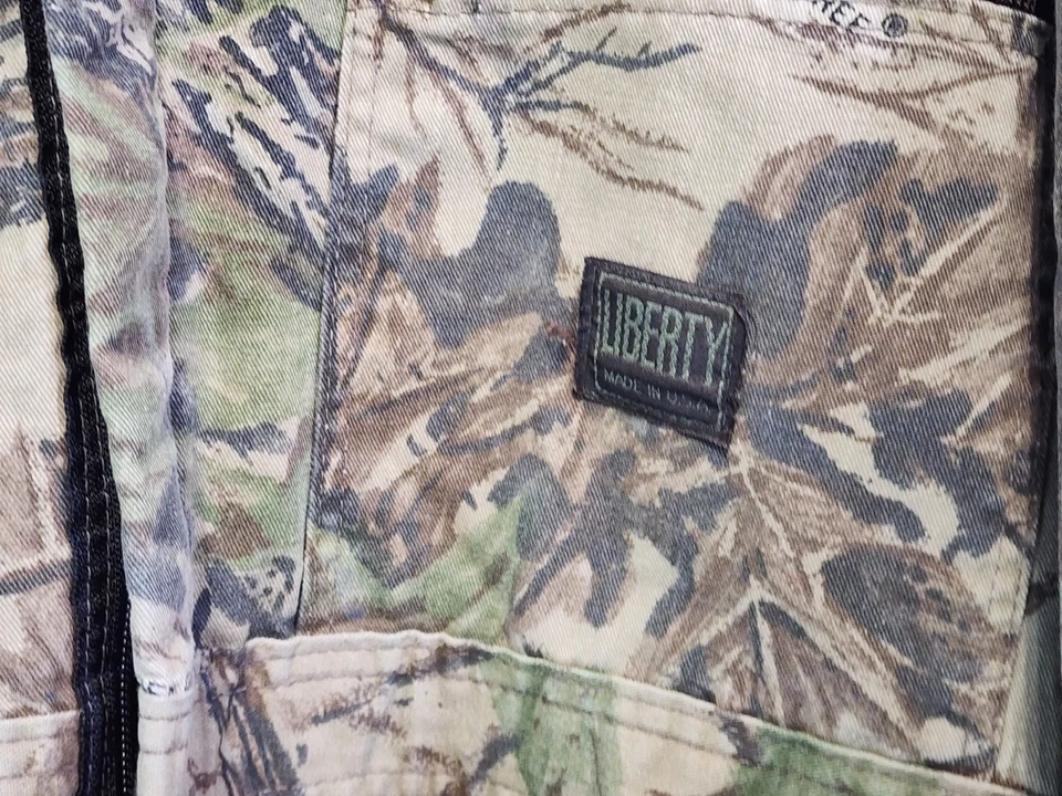Vintage Liberty Real Tree Camouflage Coveralls Mens XL Tall 46-48 Quilt Lined - Image 4 of 4