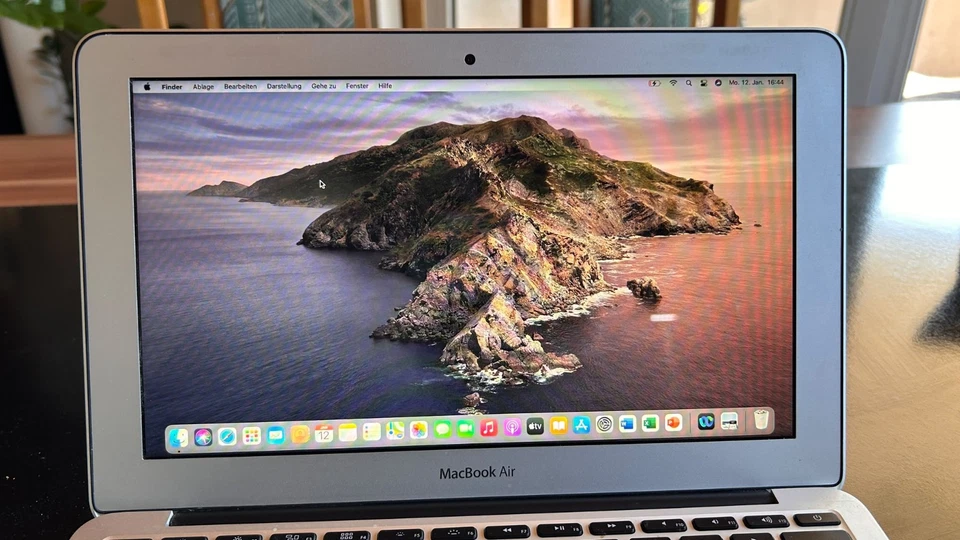 Apple MacBook Air 11" · i5 4th gen 2.6 GHz · 4GB · 128GB, Foto 2 von 5