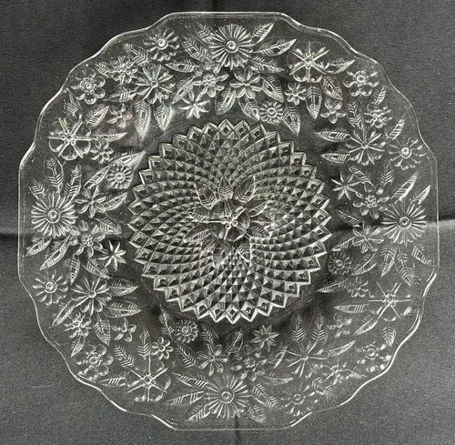 1930s Indiana Depression Glass #618 Pineapple & Floral 9 1/2" Lunch Plate