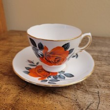 ROYAL VALE BONE PORCELANA KUBEK I SPODEK ZESTAW
