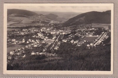 Ansichtskarte Tišnov/Tischnowitz - Ortsansicht/Stadtansicht mit Allee - 1955 - Bild 1 von 2