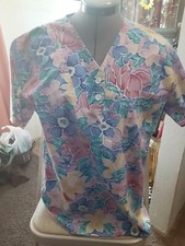 Lady's Medical Scrub top UniformCity size S