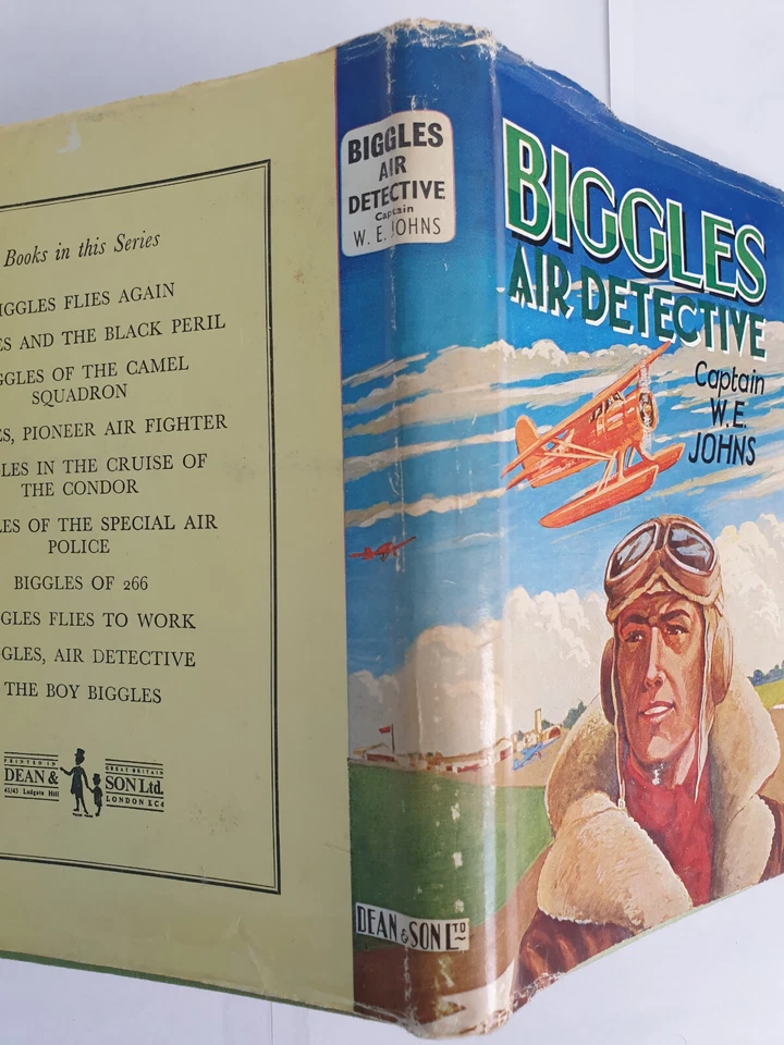 Biggles Air Detective Captain by W E Johns Dean Hardback 1952 - Image 3 of 4