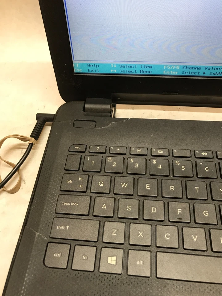 HP 15-af131dx 15" Laptop AMD A6-5200 2.0GHz 4GB RAM NO HDD/OS For Parts AS IS DW - Image 4 of 4