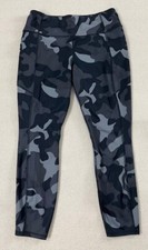 Athleta Women's Camo Contender 7/8 Tight Leggings Size Medium EUC