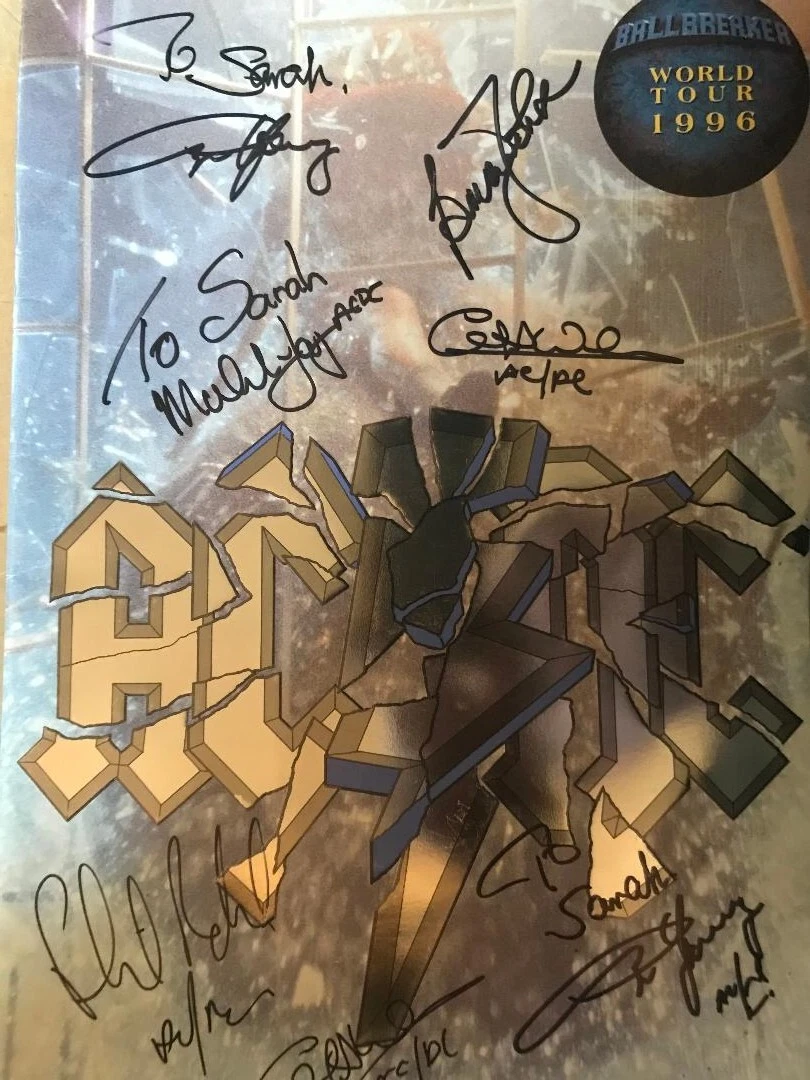 25+ Ac Dc Signed In Original Autographed Rock & Pop Records for